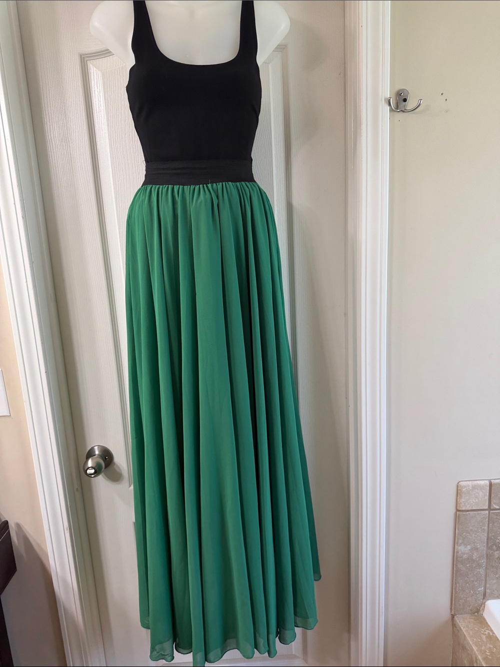 💚EMERALD GREEN, EXTRA LONG MAXI SKIRT